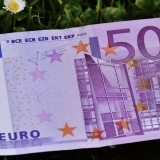 500 euro lenen | Waar en hoe doe je dat?